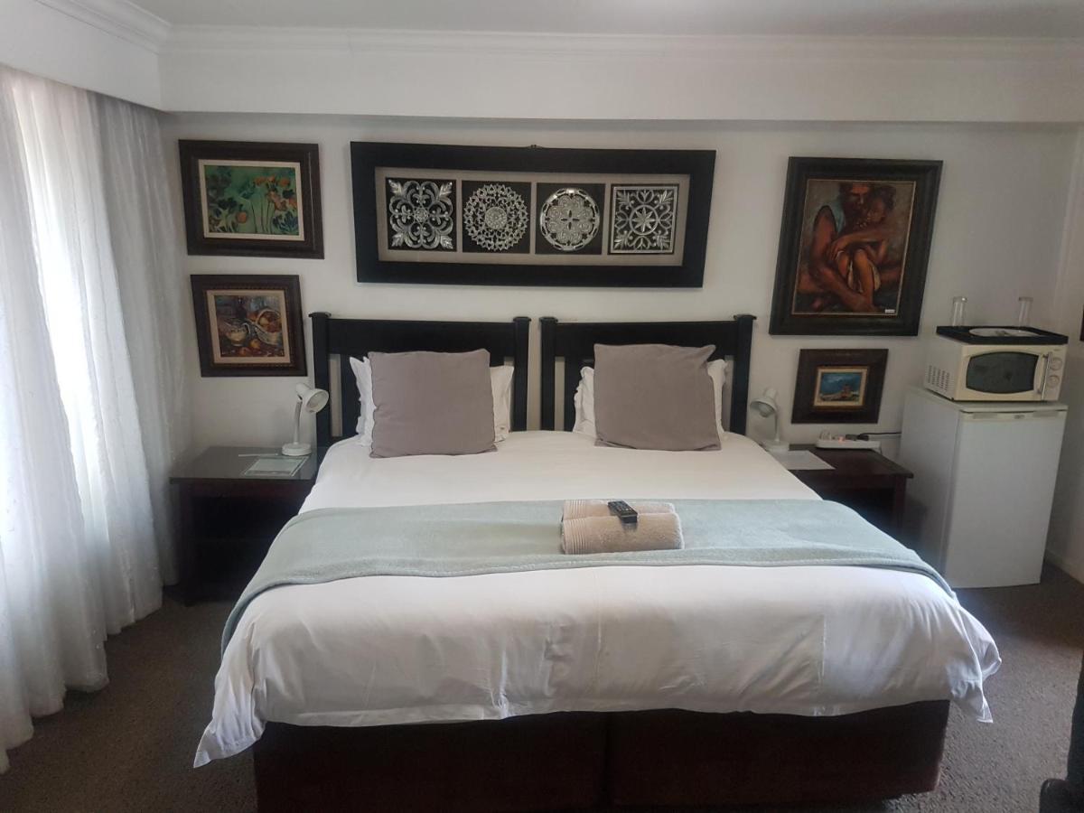 Izimbali Lodge And Restaurant Ермело Екстериор снимка