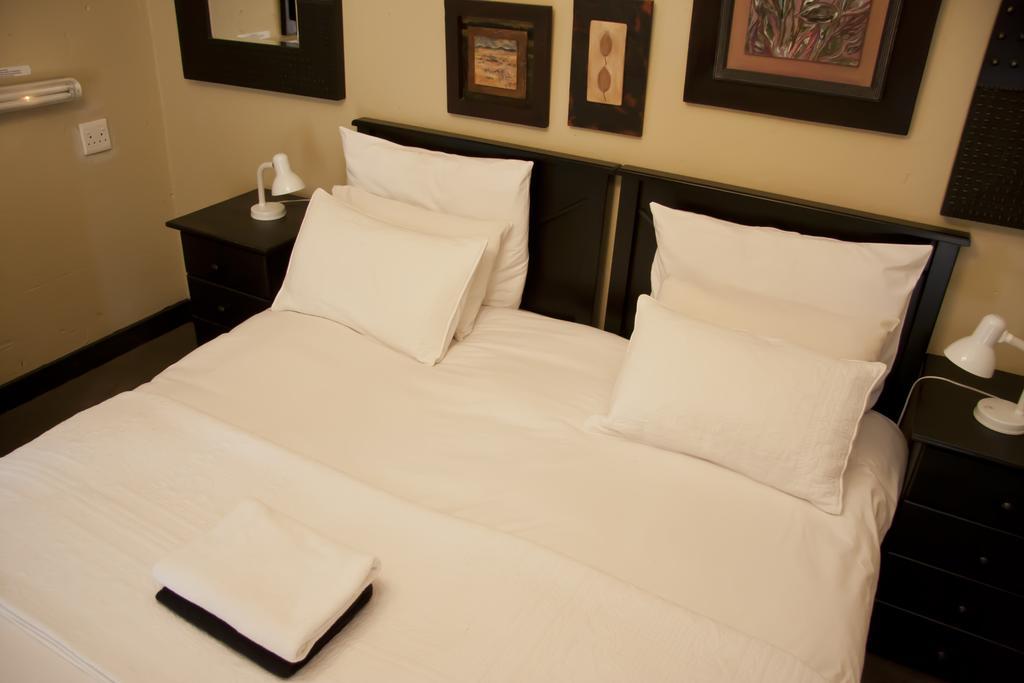Izimbali Lodge And Restaurant Ермело Екстериор снимка