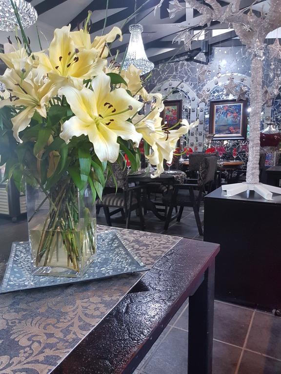 Izimbali Lodge And Restaurant Ермело Екстериор снимка