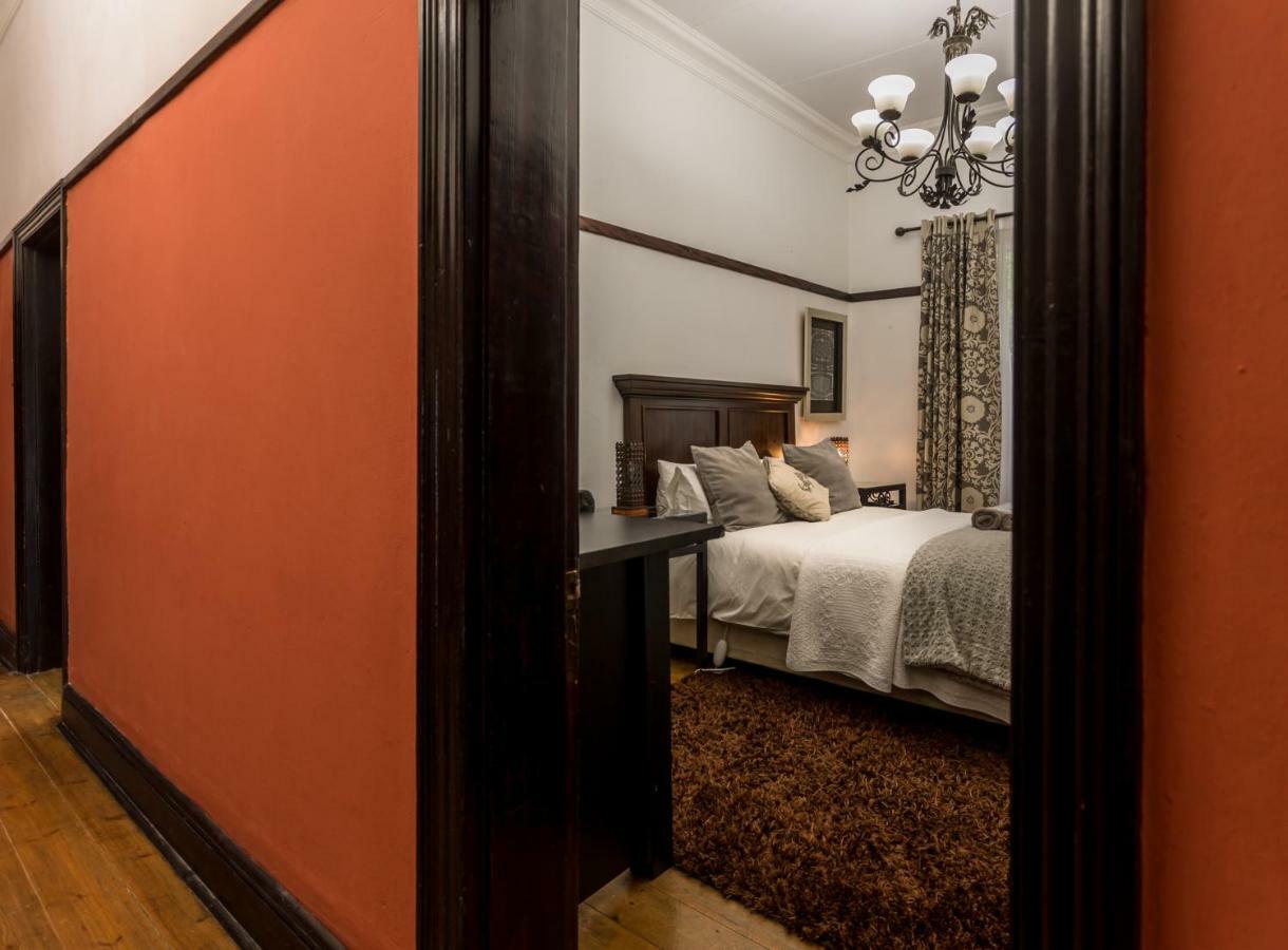 Izimbali Lodge And Restaurant Ермело Екстериор снимка